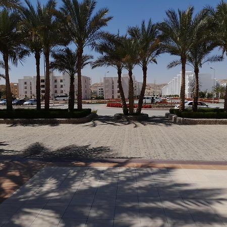 شاليه فرش فندقي بقرية بالميرا بيتش العين السخنه للعائلات Ain Sukhna Esterno foto