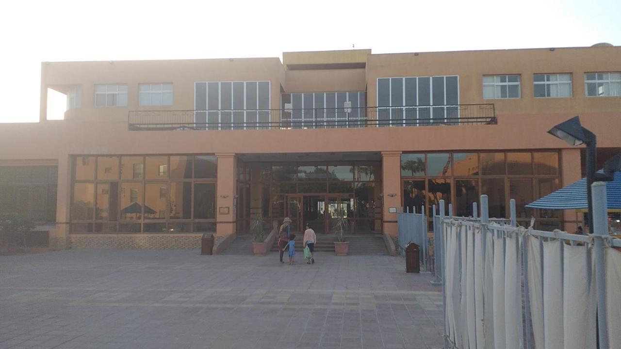 شاليه فرش فندقي بقرية بالميرا بيتش العين السخنه للعائلات Ain Sukhna Esterno foto