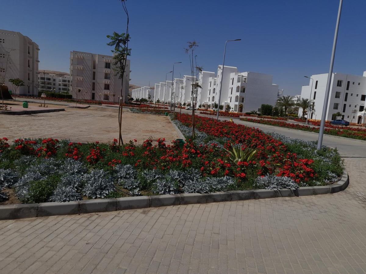 شاليه فرش فندقي بقرية بالميرا بيتش العين السخنه للعائلات Ain Sukhna Esterno foto