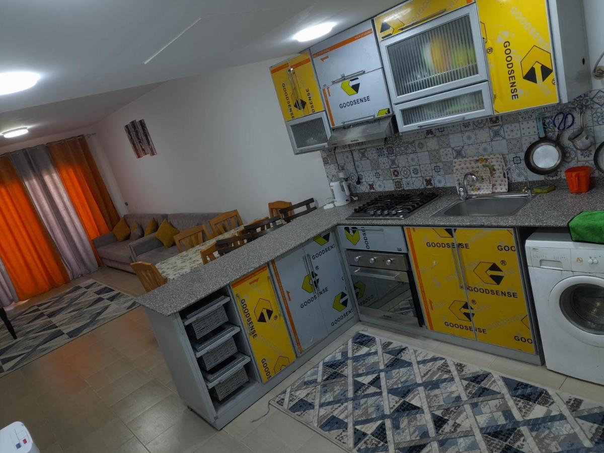 شاليه فرش فندقي بقرية بالميرا بيتش العين السخنه للعائلات Ain Sukhna Esterno foto